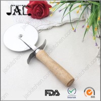 High Quality Tools Wood Handle Stainless Steel Pizza Cutter